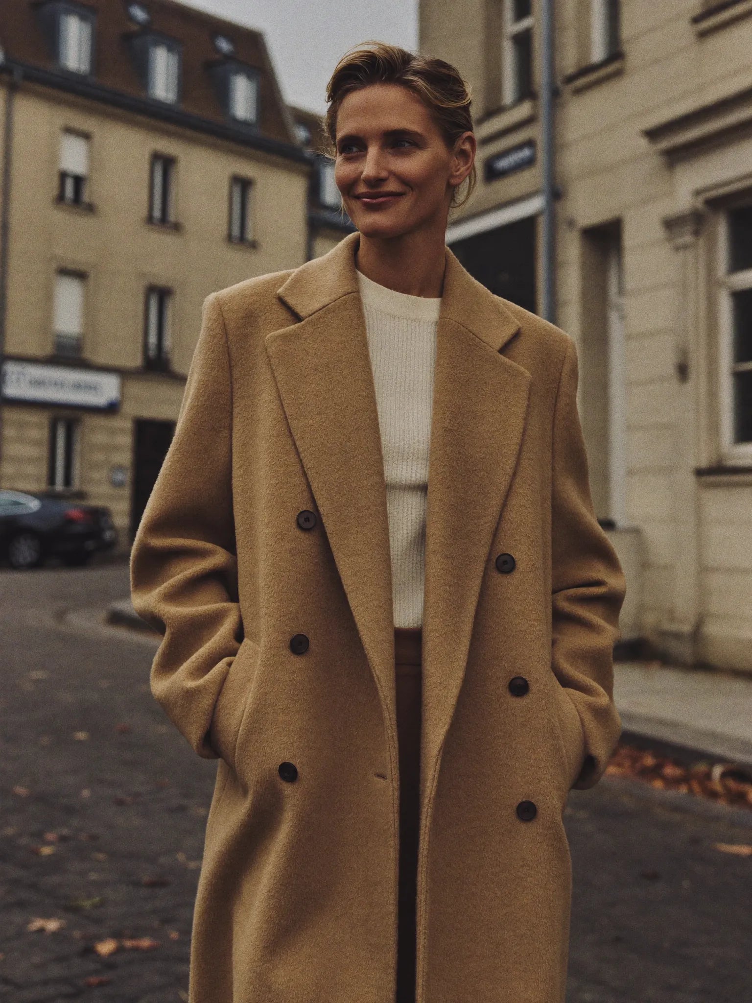 Langer Kamelmantel
